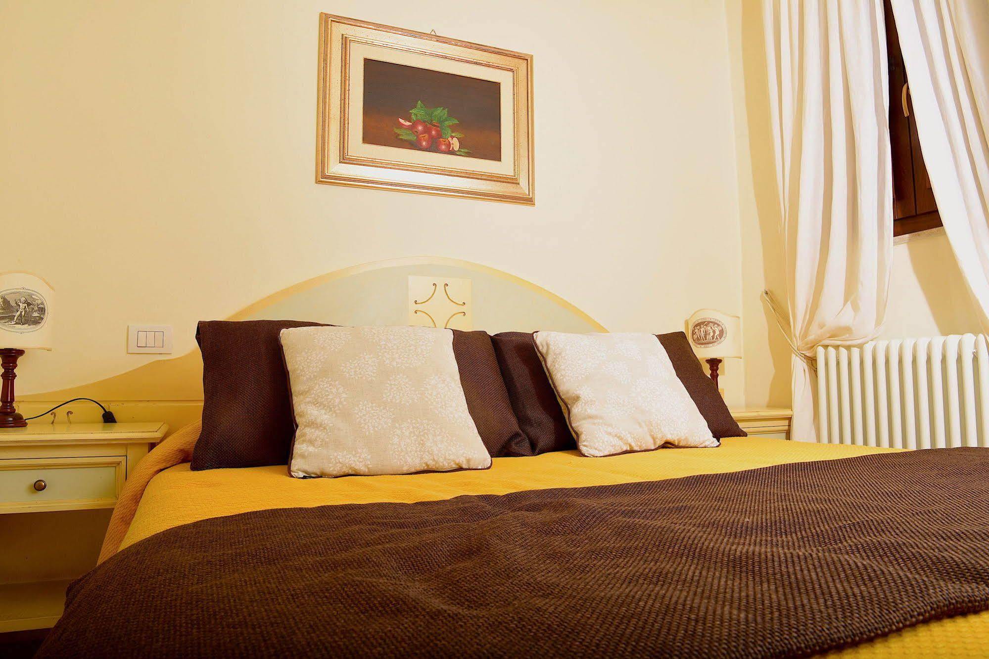 Residenze L'Uncinaia Holiday House Perugia Kültér fotó